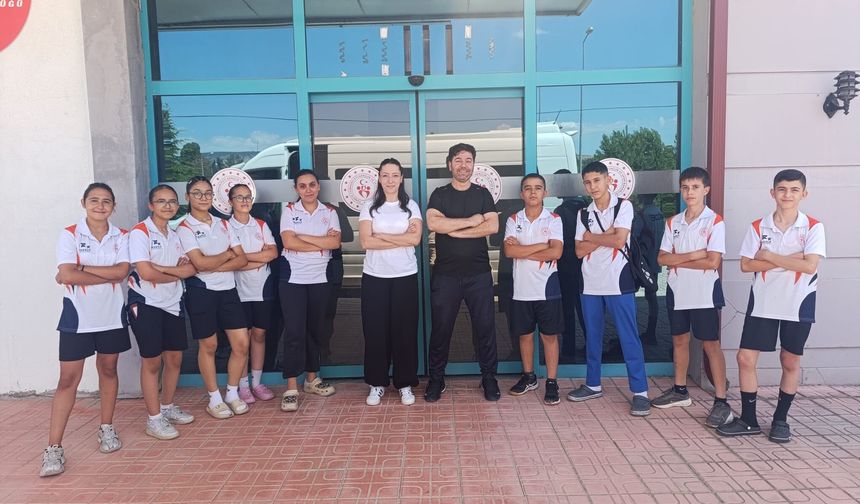 Niğde Badminton Takımı Türkiye Şampiyonu Oldu