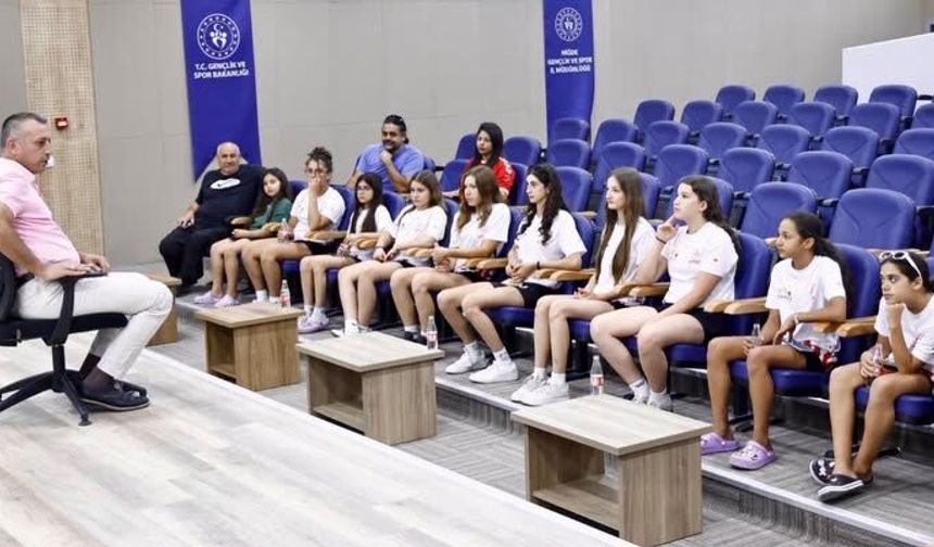 Antalya Kafilesinden Müdür Dorul’u ziyaret