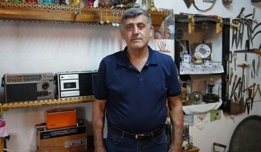 İki parçayla başladı, 35 yılda 3 bin eşyalı müze kurdu