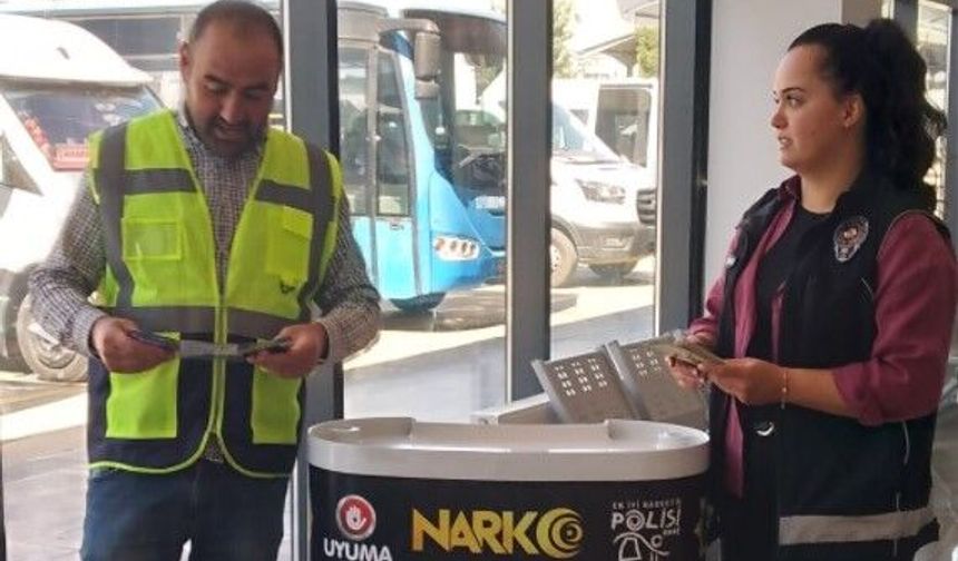 Narkotik Ekiplerinden Bin 422 Vatandaşa eğitim