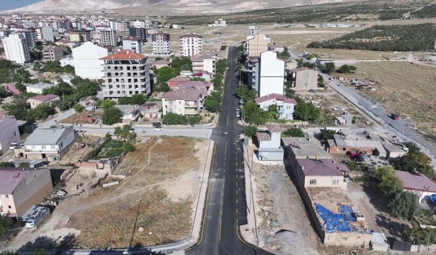 İlhanlı ve İnönü'ye yeni asfalt