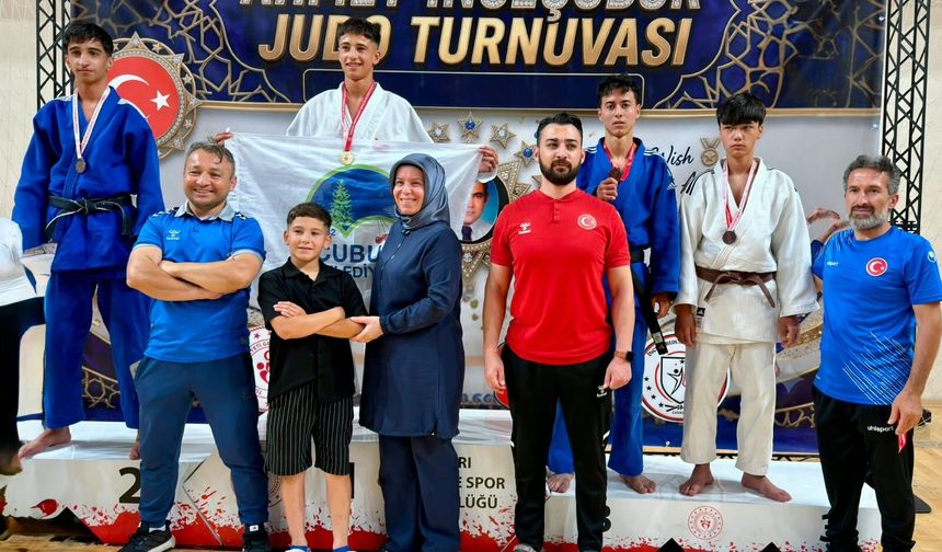 Niğdeli Judocular Çankırı’dan 10 Dereceyle döndü