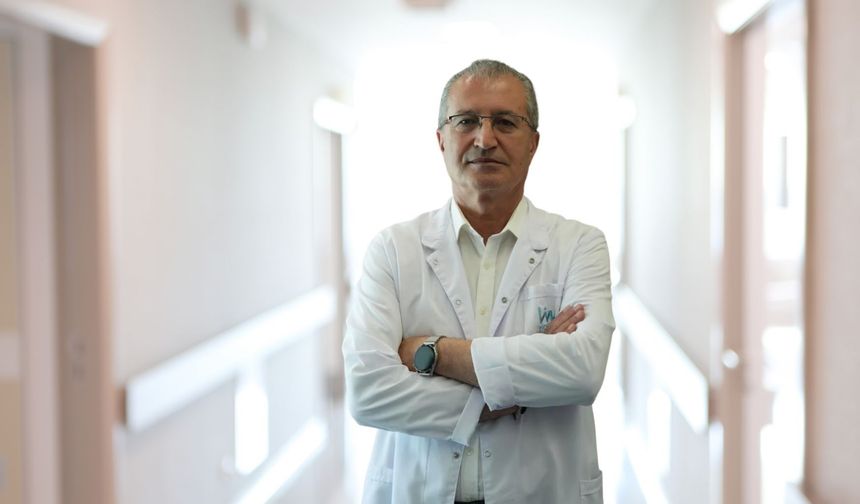 “Uzun süreli reflü ve yutma güçlüğüne dikkat edilmeli”