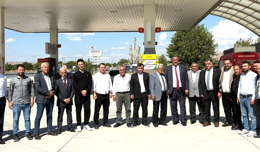Vekil Gürer’den Bakanlara 10 Bin 707 Soru
