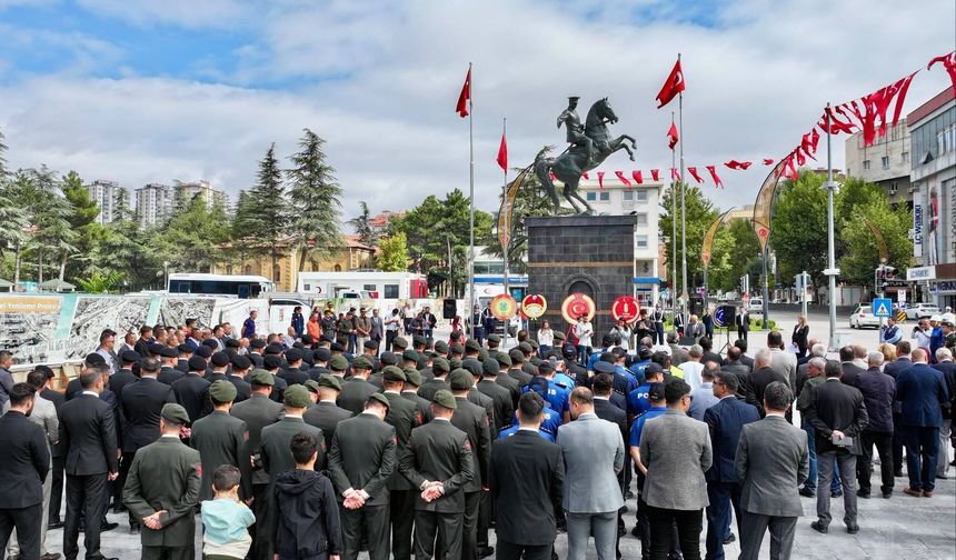 Gaziler Günü tören ve programlarla kutlandı
