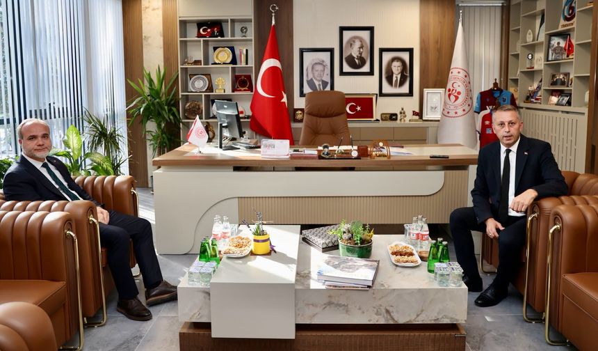 Müdür Dorul Rektör Uslu’yu ağırladı