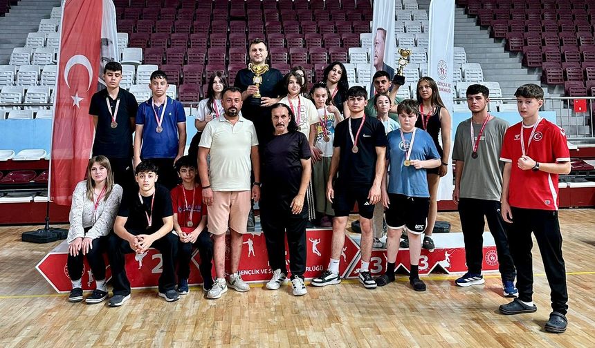 Niğde Wushu Takımı Hatay’da Şampiyon oldu