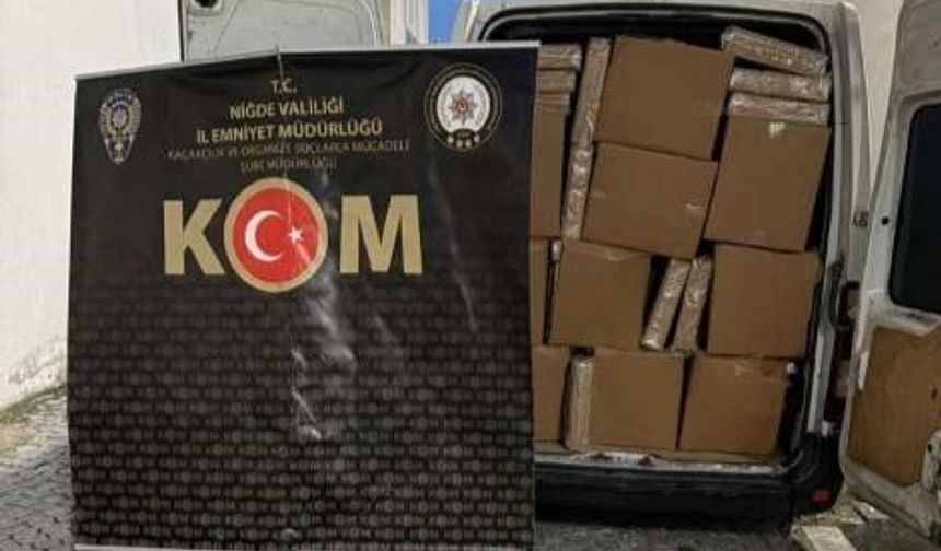 6 Milyon liralık kaçak makaron ele geçirildi
