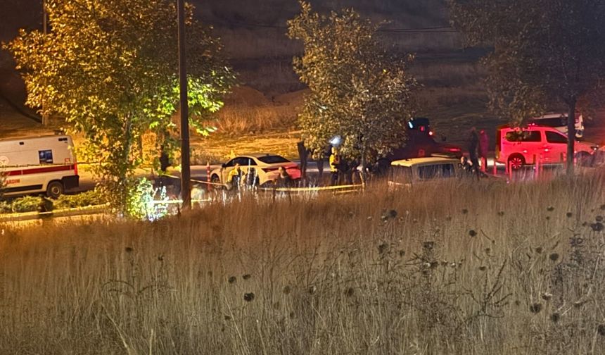 Ankara'da uygulama noktasında 1 polis şehit edildi