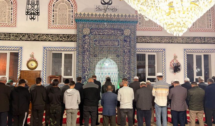 Altunhisar’da Sabah Namazı etkinliği