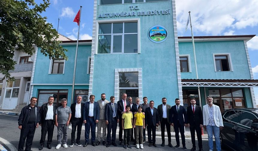 Başkan Doygun ve Milletvekili Altınsoy sahada