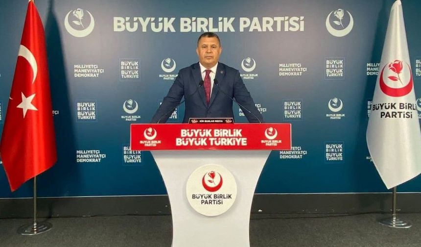 Karataş: ”Siyaset geçim kapısı olmamalı”