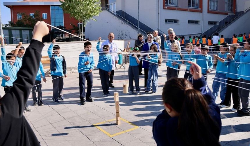 Maarifin Kalbinde Oyun etkinliği
