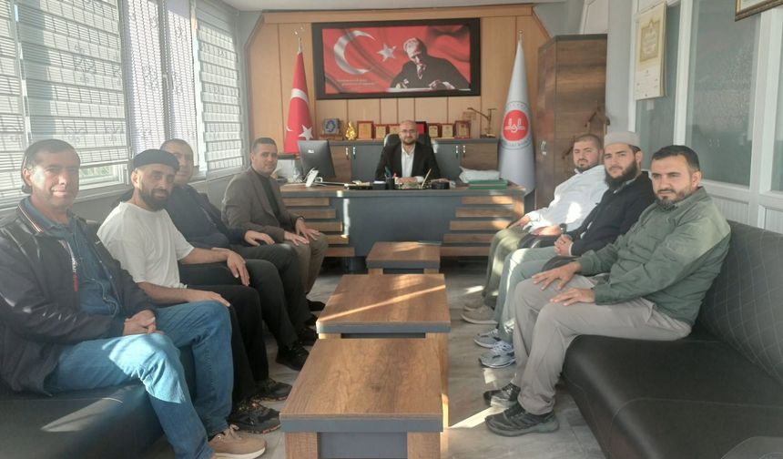 Medeniyet Vakfı’ndan Müftü Köse’ye tebrik