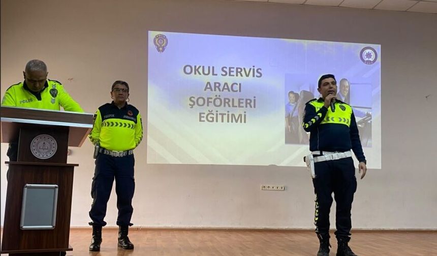 Sürücü ve öğrencilere trafik eğitimi