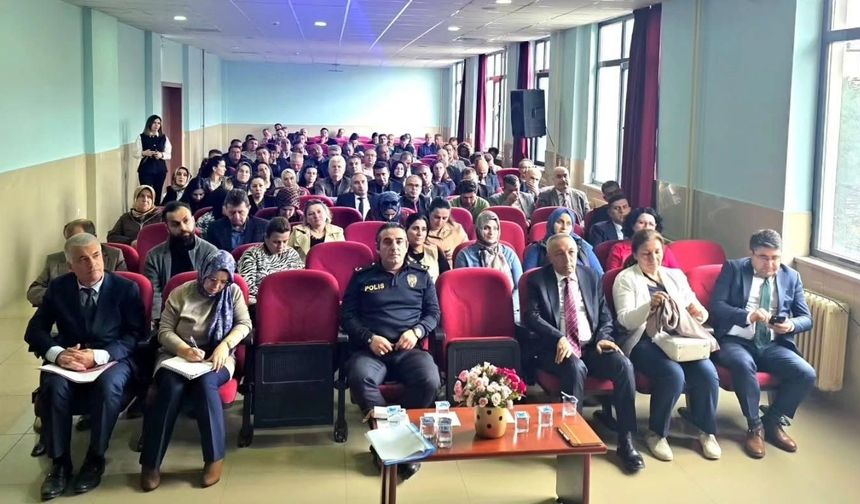 Bor'da eğitimde güç birliği