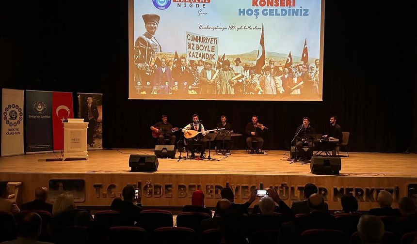 Türk Eğitim-Sen'den özel program