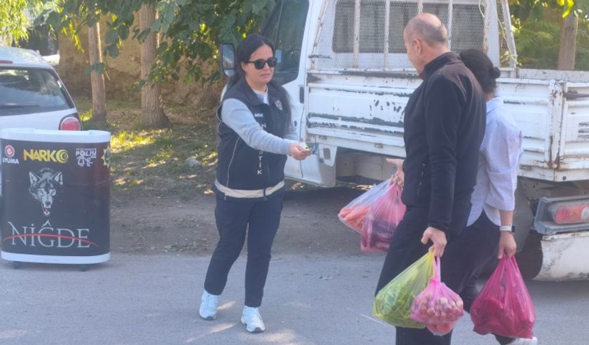 Bin 500’ü Aşkın vatandaşa Narkotik Bilgilendirmesi
