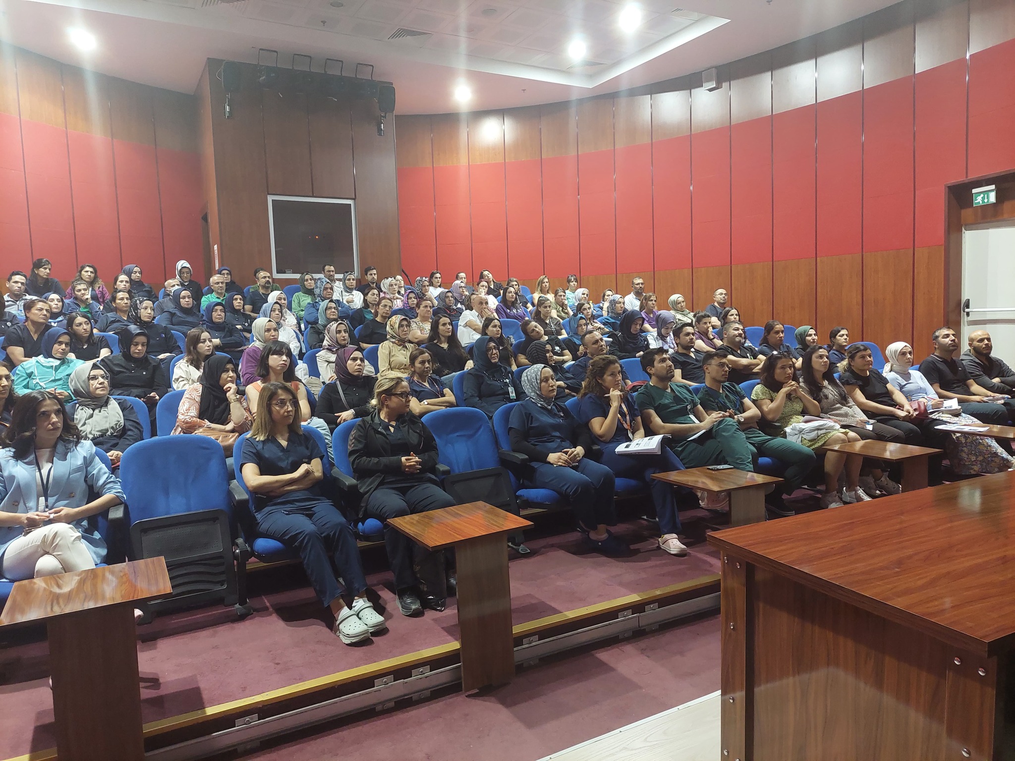 Hemşirelere EKG eğitimi 3