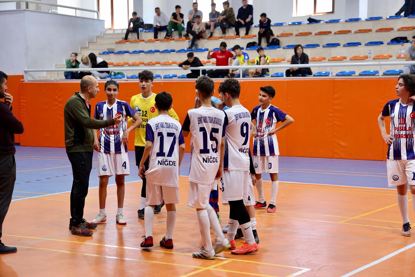 Futsal Yıldızlar Grup Müsabakaları Başladı 2