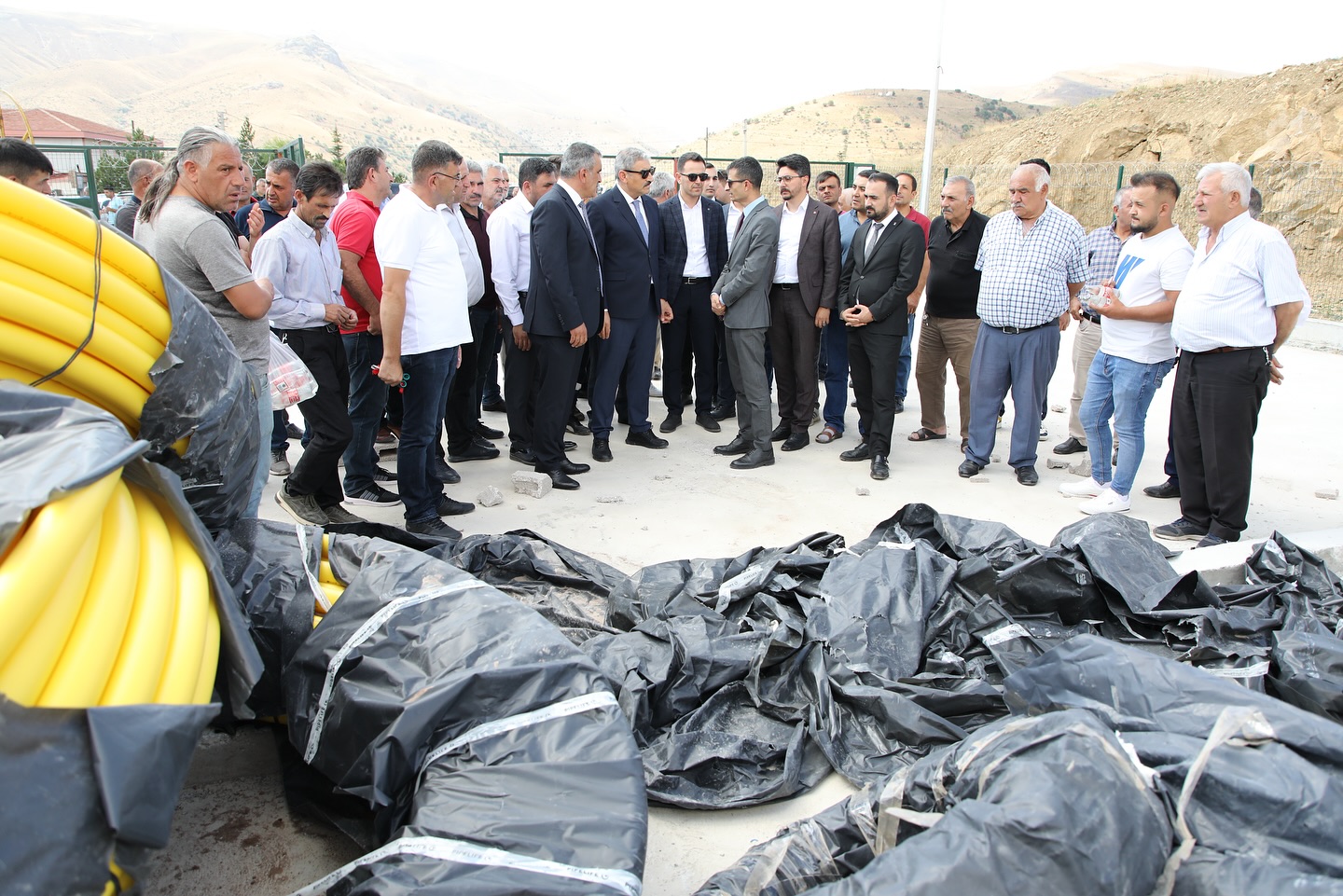 Milletvekili Uzkurt Çamardı Ilçesini Ziyaret Etti 2