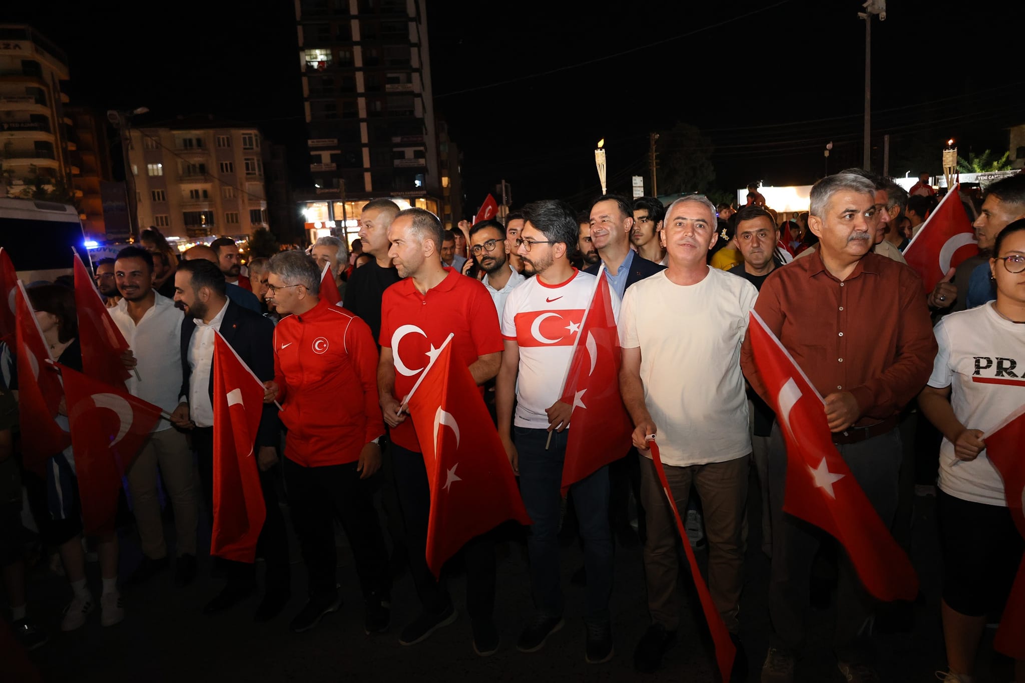 Zaferin 102. Yılında Fener Alayı Düzenlendi (2)