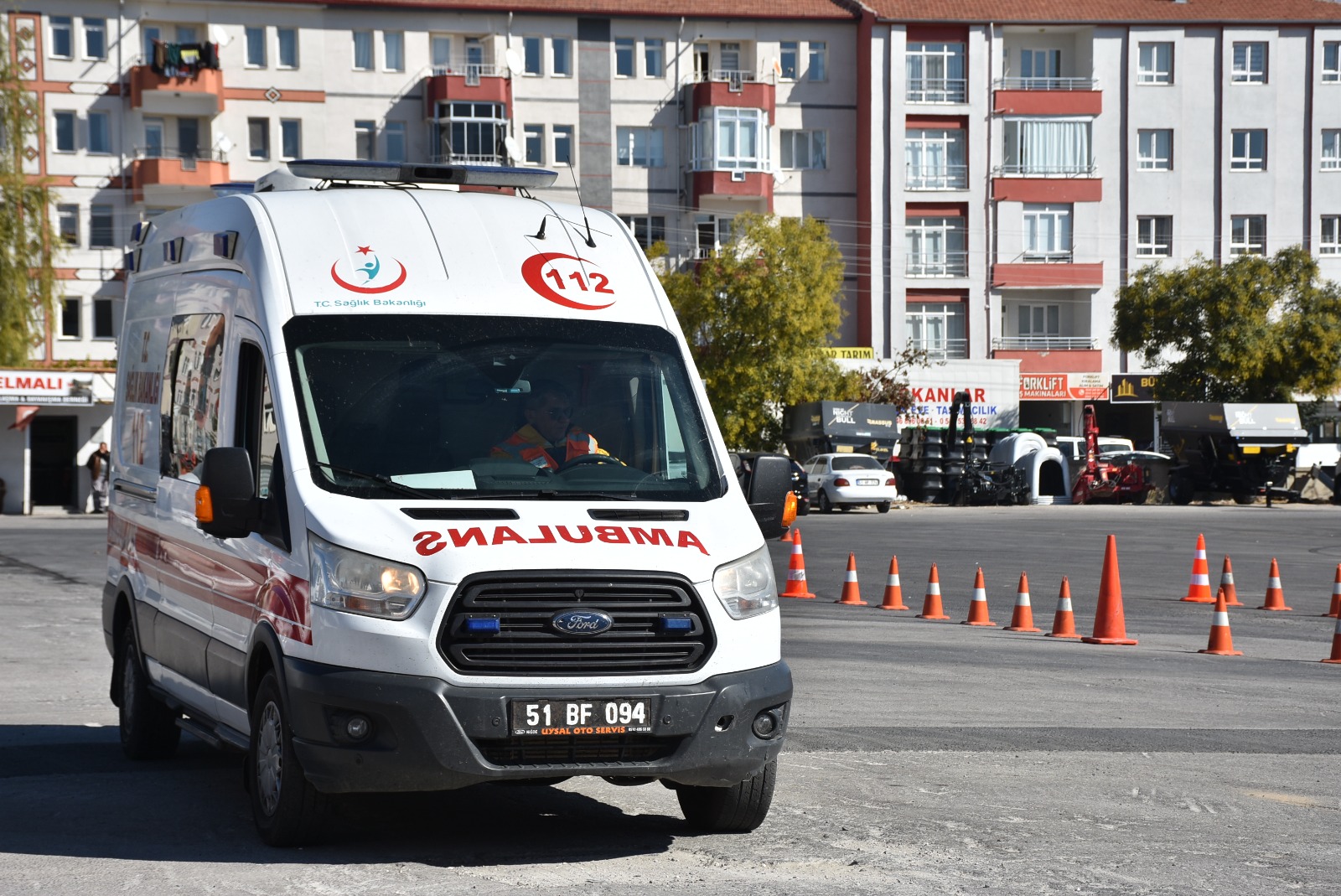 Ambulans Şoförlerine ‘Güvenli Sürüş Güvenliği Eğitimi’ (2)