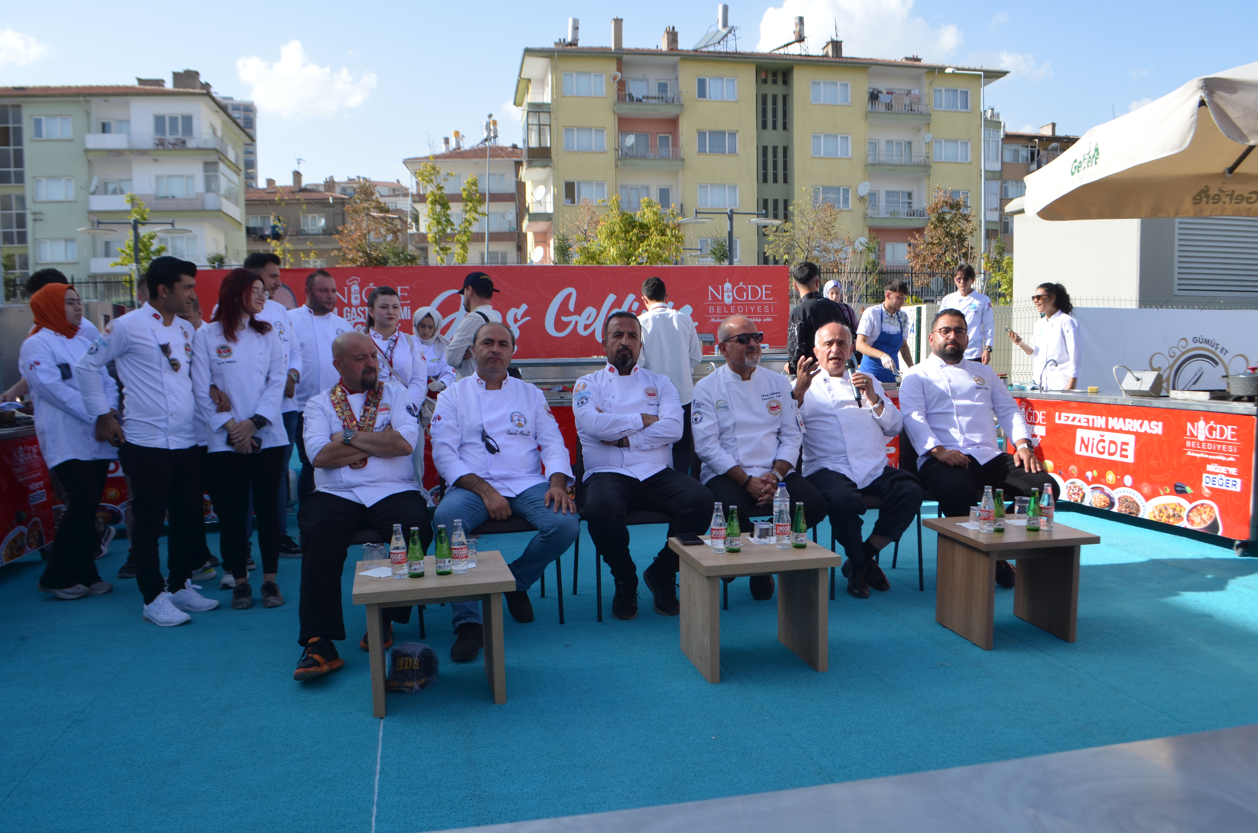 Teşekkürler Ni̇gamud, Teşekkürler Mevlüt Şef (1)