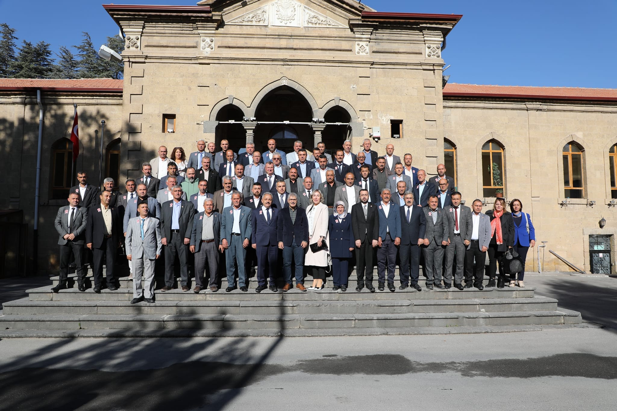 Yamaner Muhtarlik Si̇yasal Barişin Sağlandiği Tek Müessese (8)