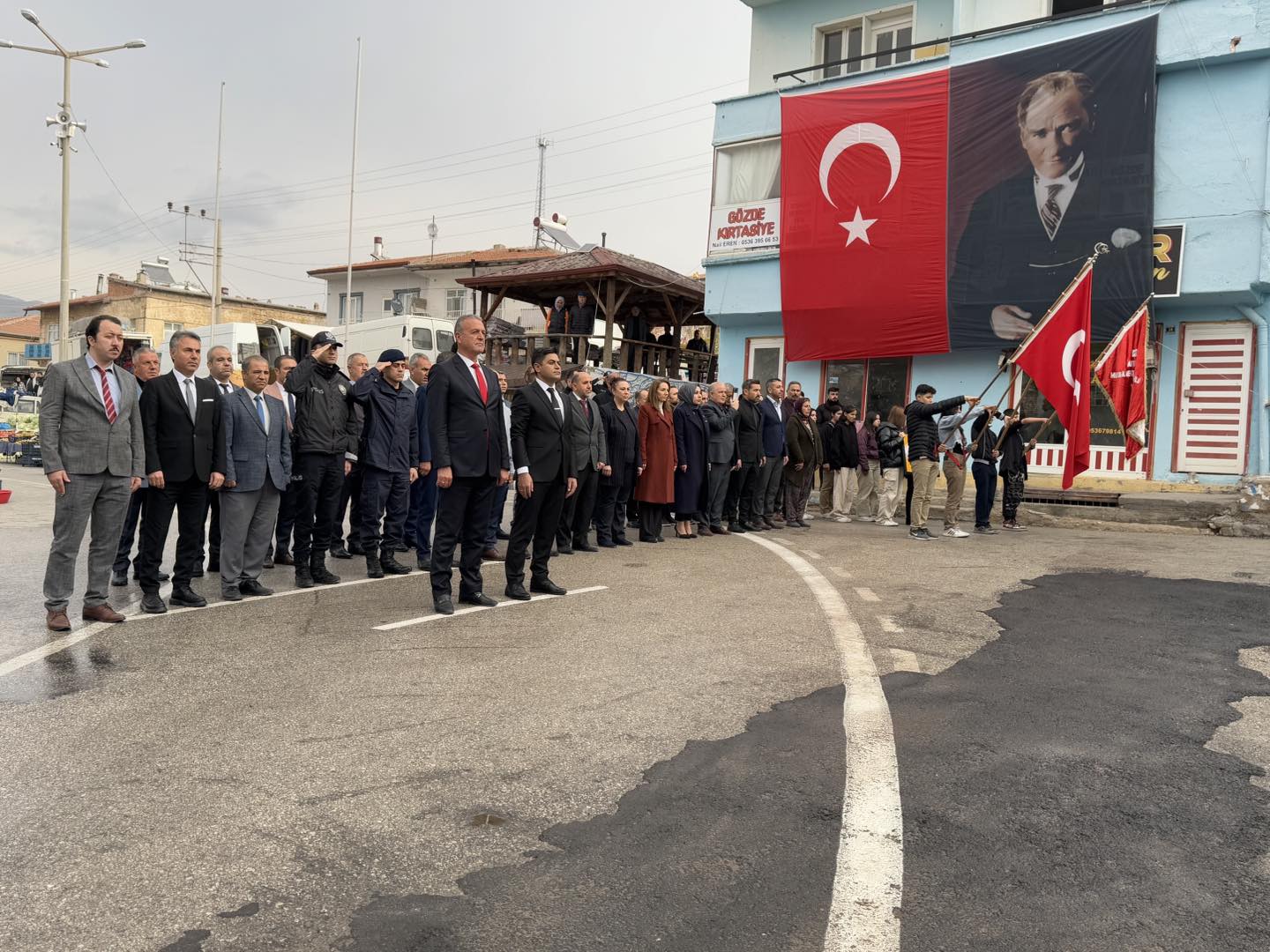 Gazi Mustafa Kemal Atatürk, Altunhisar'da Minnetle Anıldı (9)