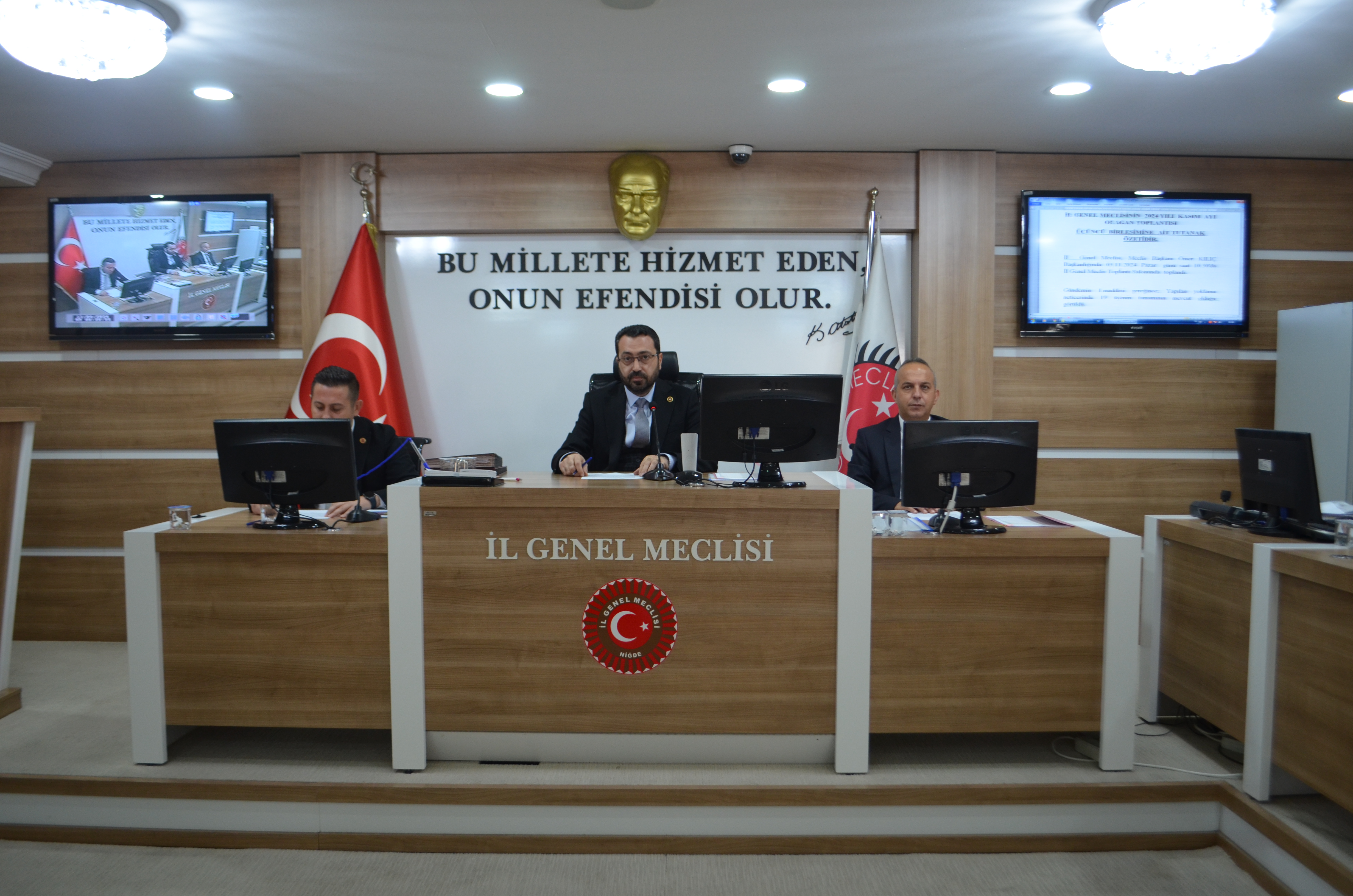 Meclis Gündeminde Komisyon Raporları Yer Aldı (1)