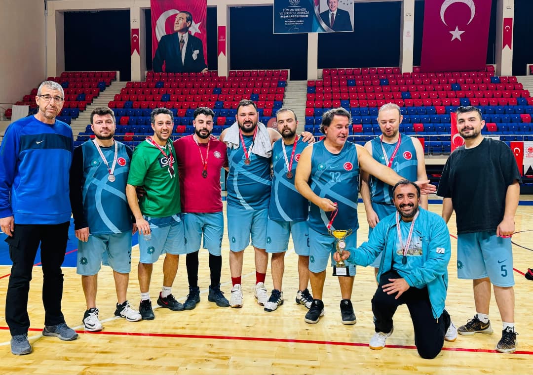 Niğde’de Veteran Basketbol Heyecanı Sona Erdi (3)