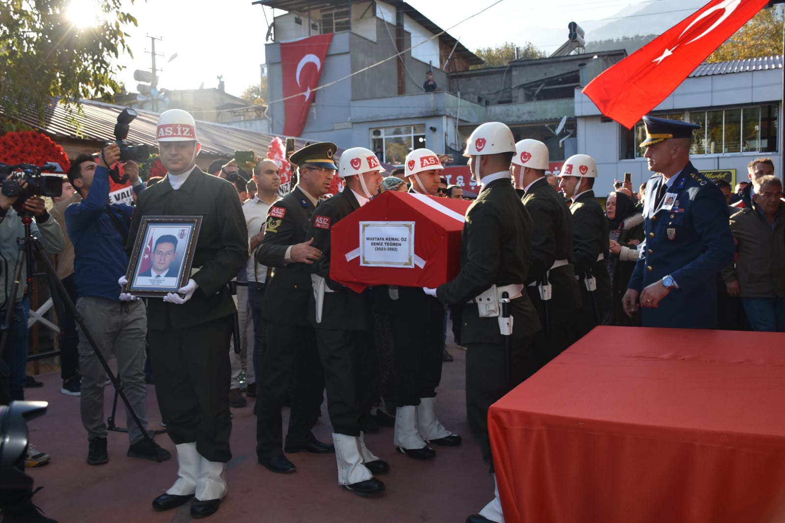 Şehidimiz Ebediyete Uğurlandı (1)