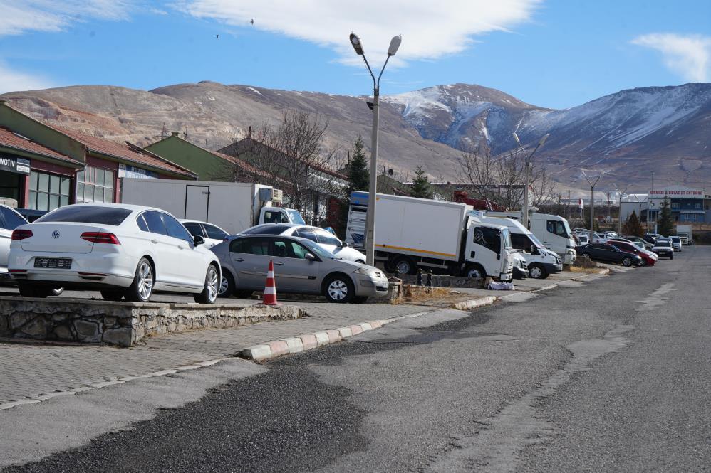 Galericiler Yeni Sigorta Uygulamasına Düzenleme Istiyor (5)