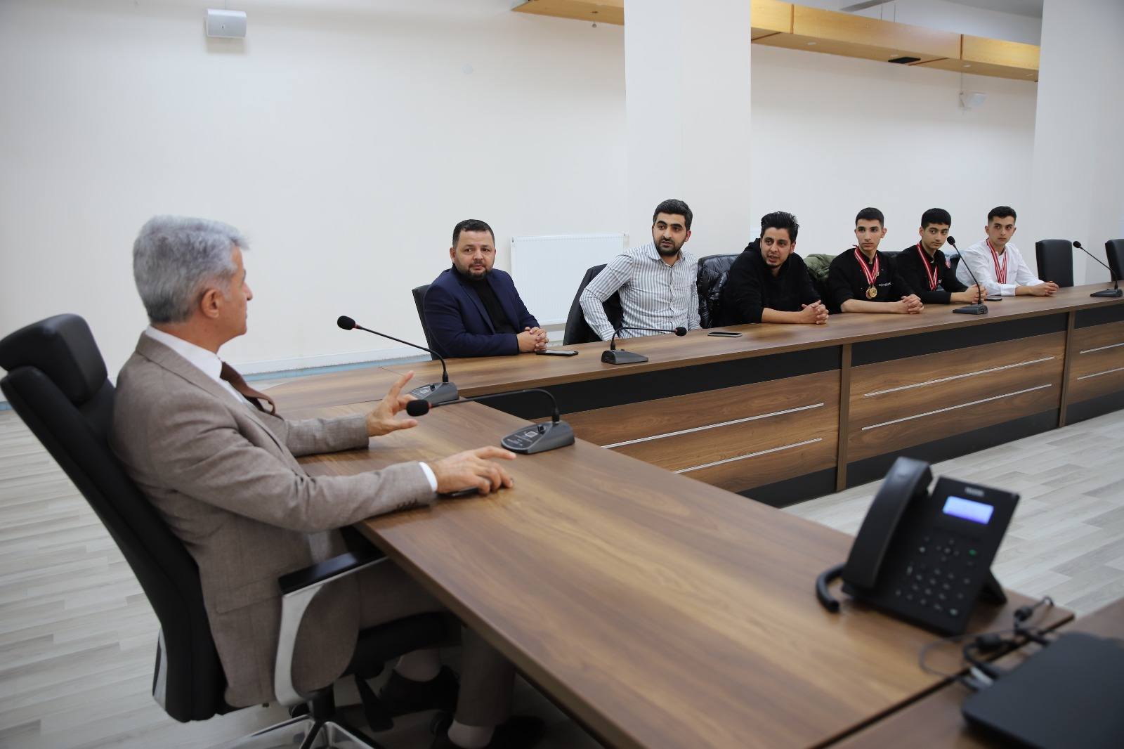 Mehmet Akif Lisesi Uluslararası Gastronomi Festivalinde 21 Madalya Kazandı (3)