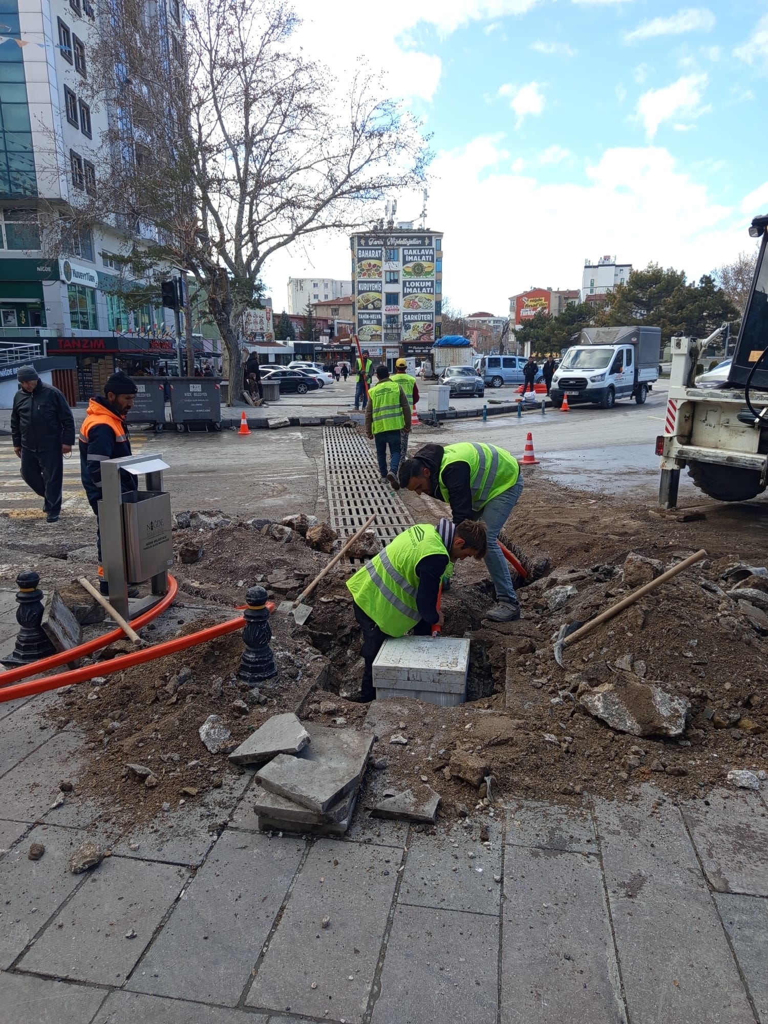 Niğde’de Fiber Altyapı Çalışmaları Devam Ediyor (2)