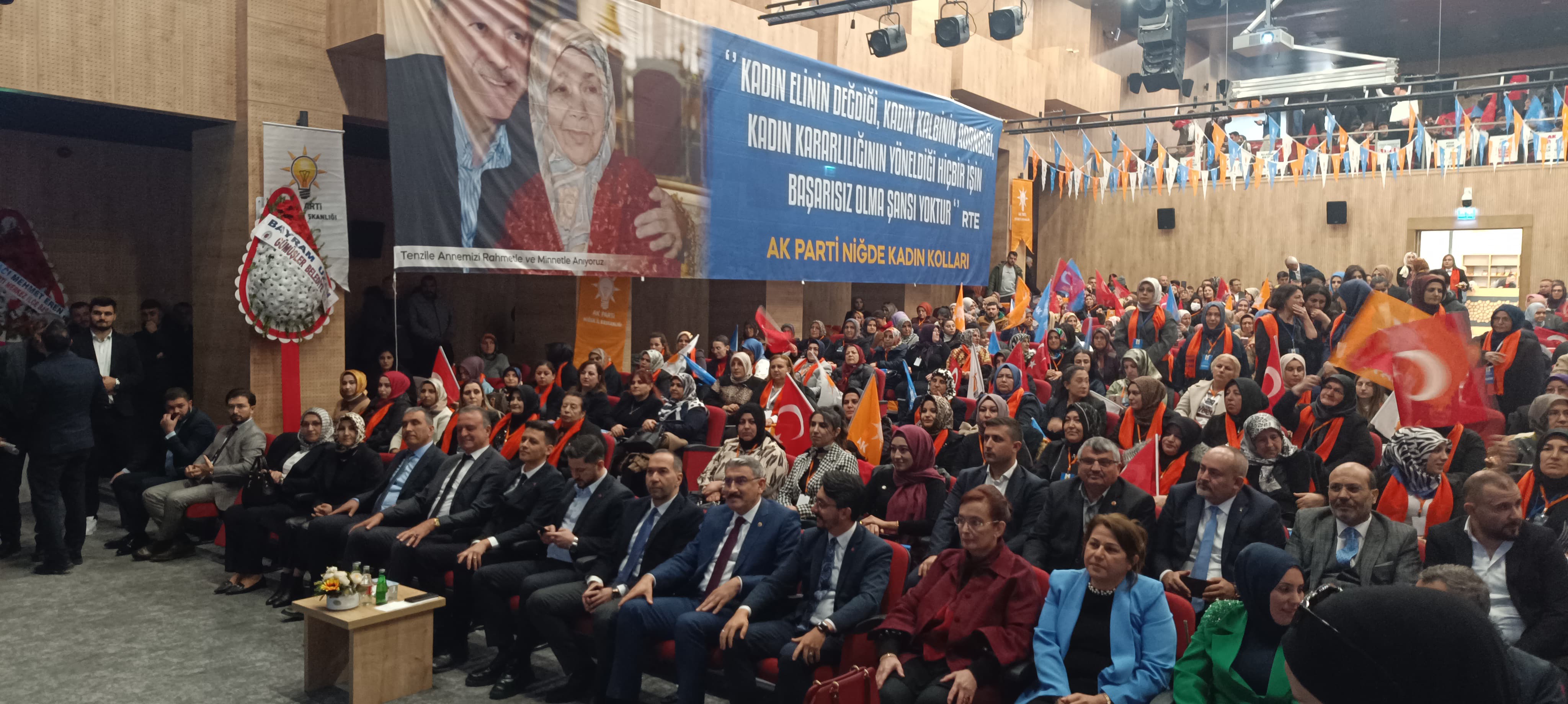 Ak Parti Niğde Kadın Kolları “Yola Devam” Dedi (3)