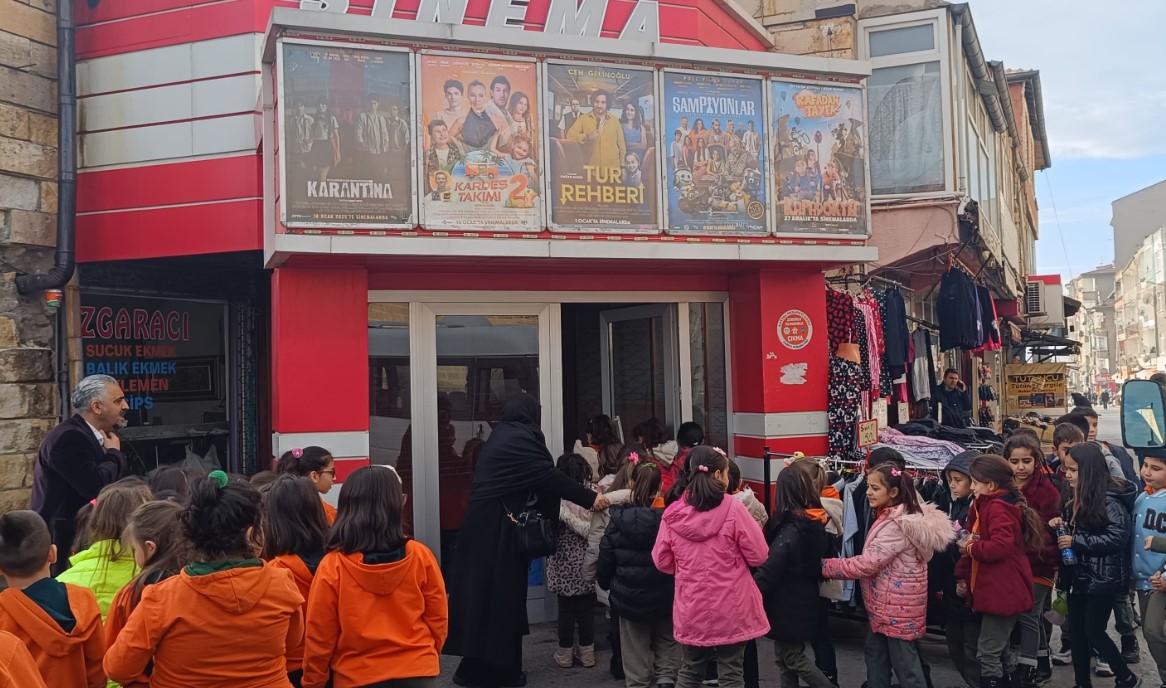 Niğde Milli Eğitim Müdürlüğü'nden Sinema Etkinliği (3)