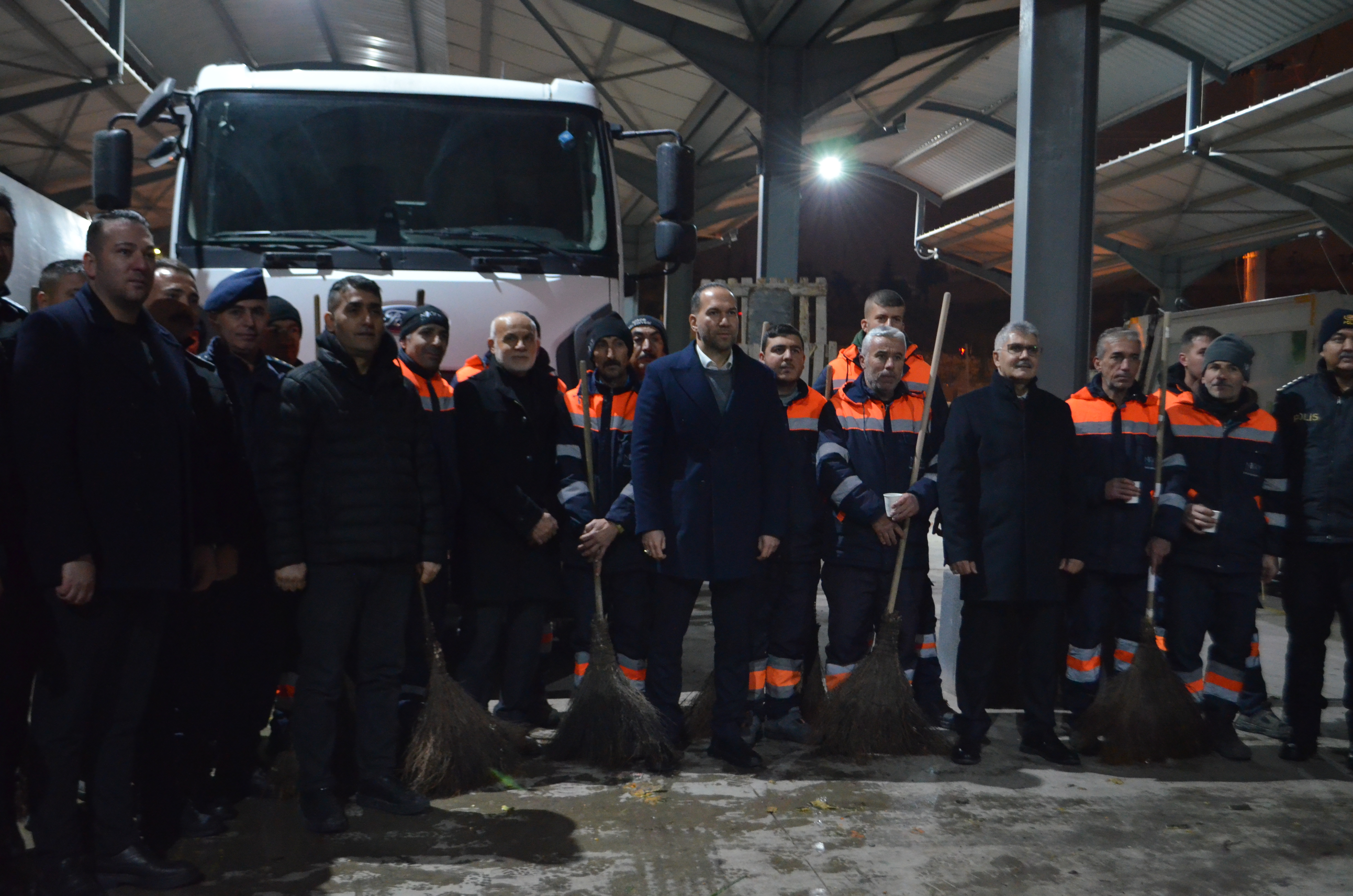 Niğde Protokolü, Vatandaşın Huzuru Için Yılbaşında Mesai Yaptı (13)