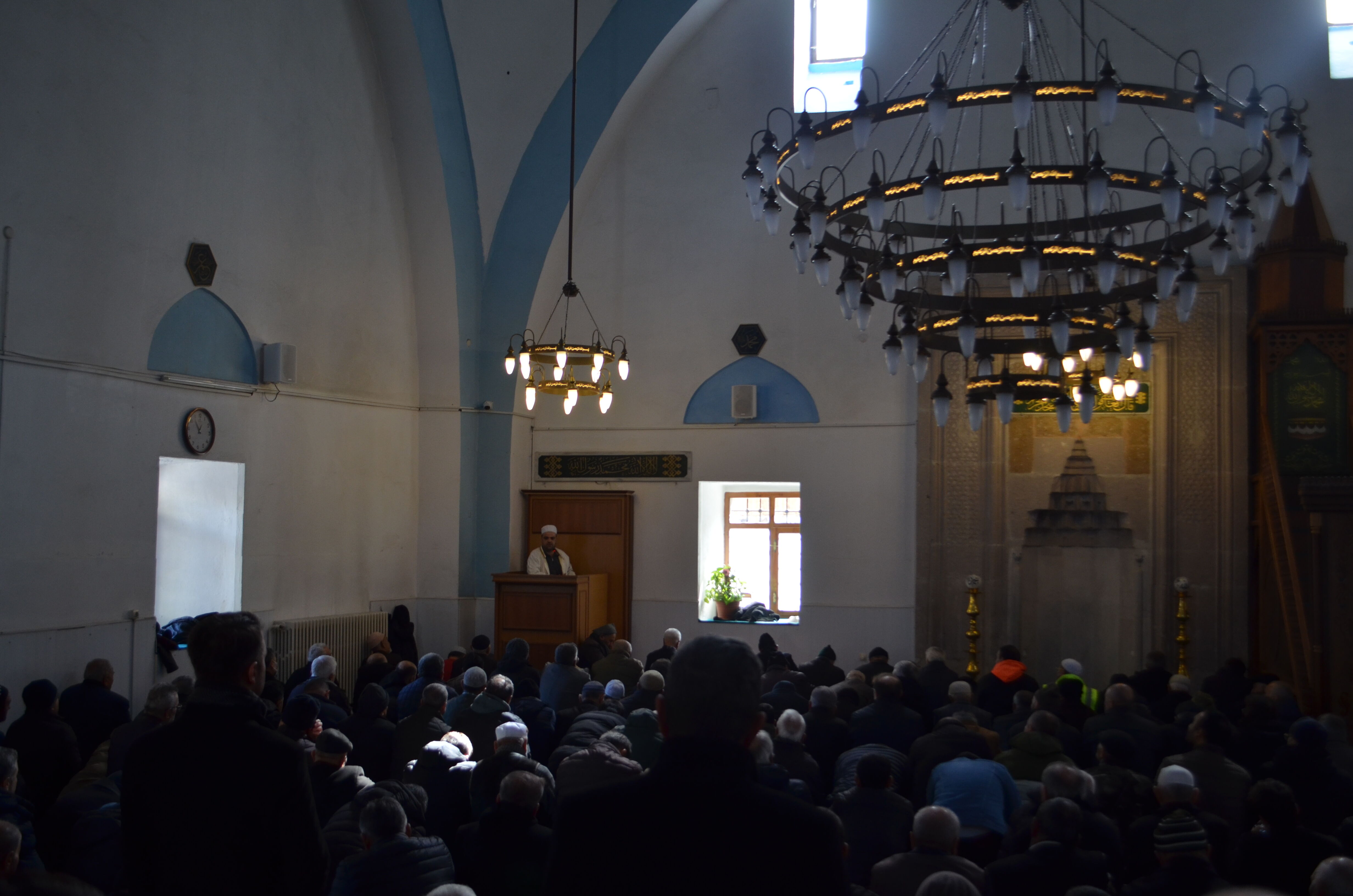 Cuma Hutbesinde “Gaybın Bilgisi Ve Büyü” Uyarısı (2)