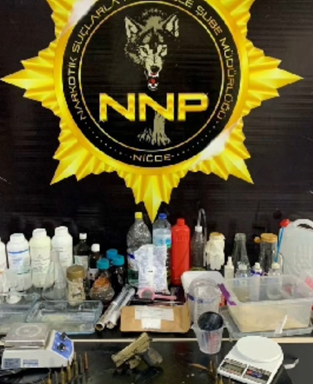 Niğde'de Uyuşturucu Operasyonu 3 Tutuklama (1)