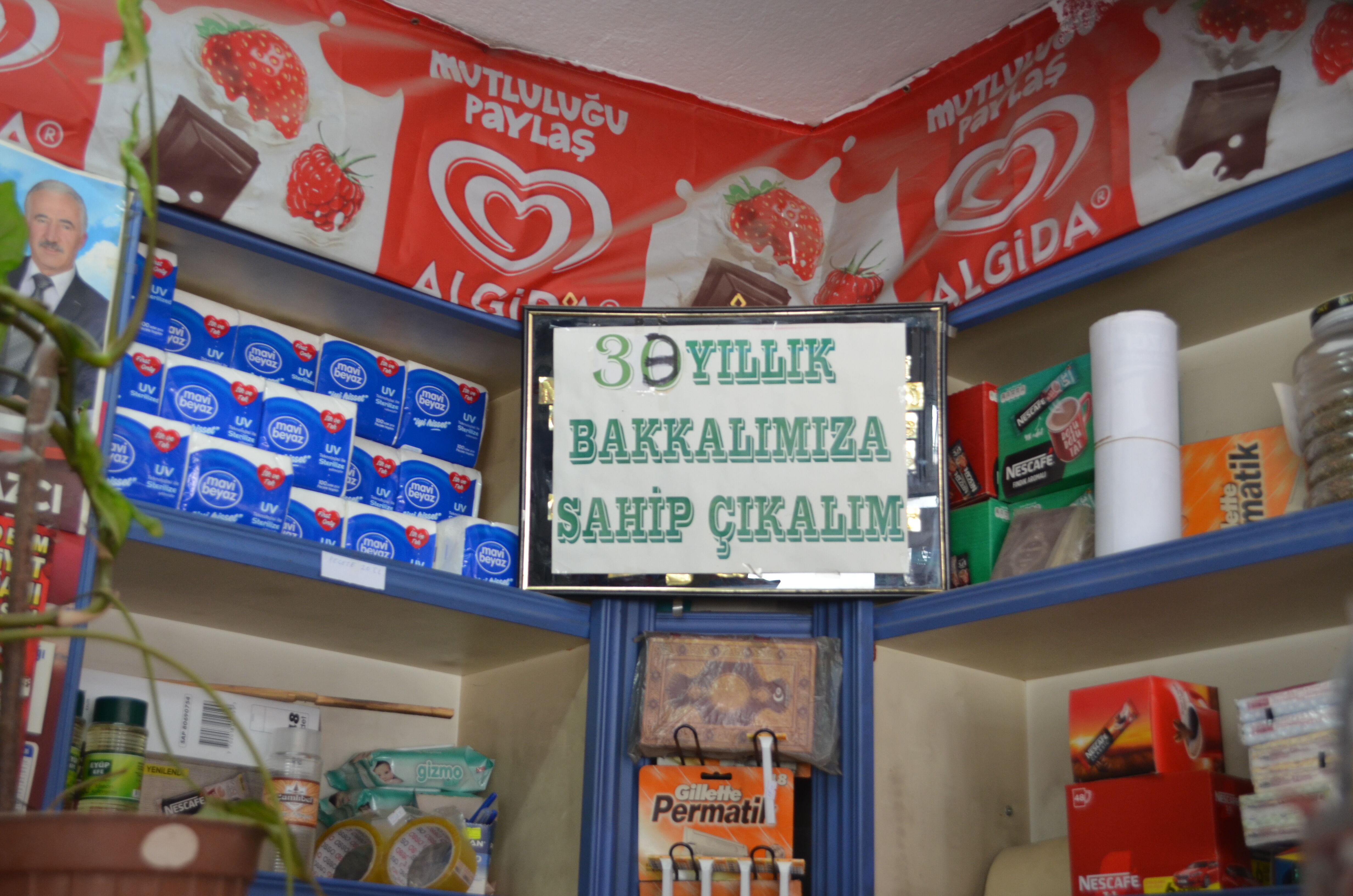 Mahalle Bakkalları Zincir Marketlerin Gölgesinde Ayakta Kalma Mücadelesi Veriyor (1)