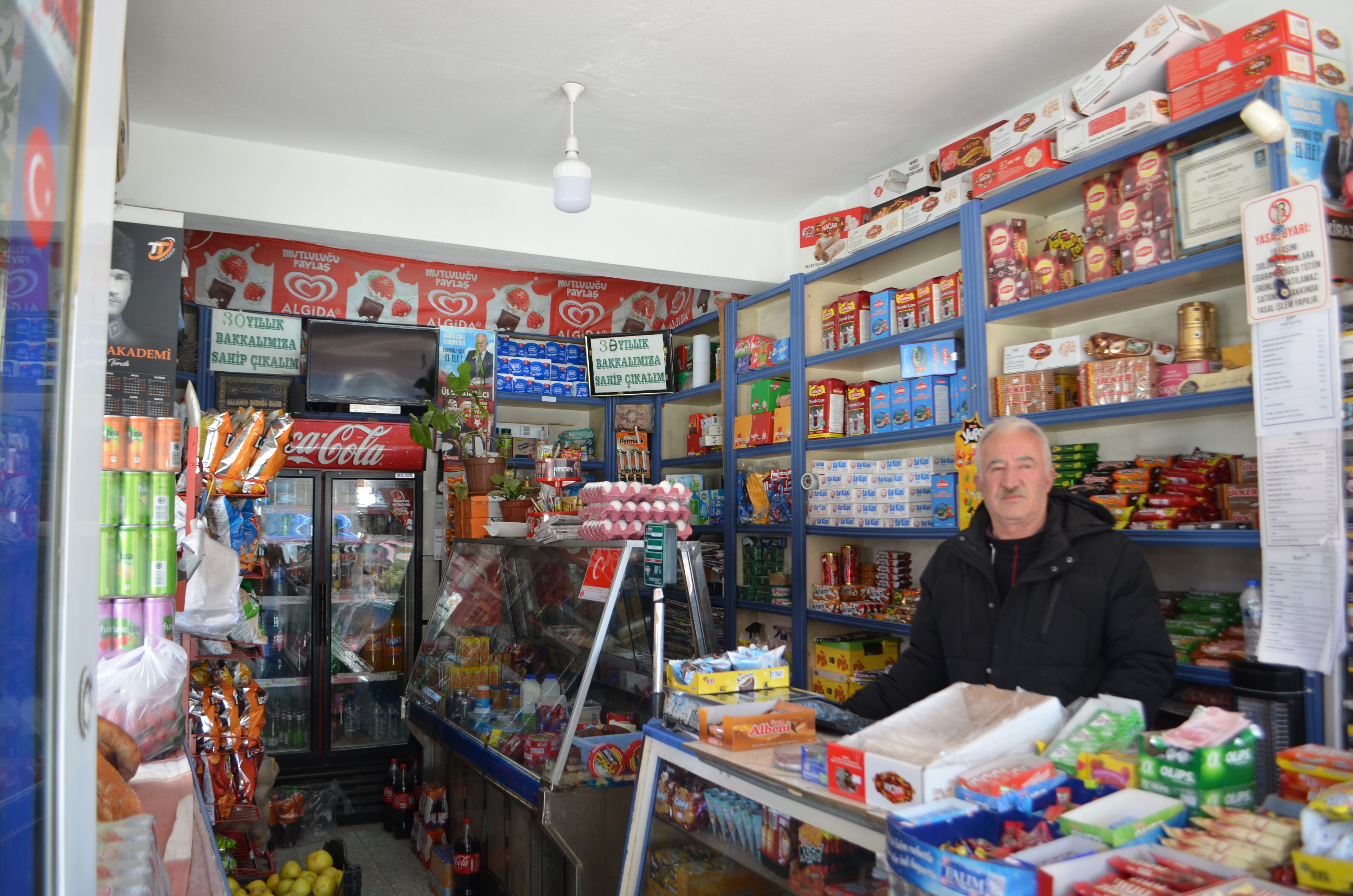 Mahalle Bakkalları Zincir Marketlerin Gölgesinde Ayakta Kalma Mücadelesi Veriyor (3)