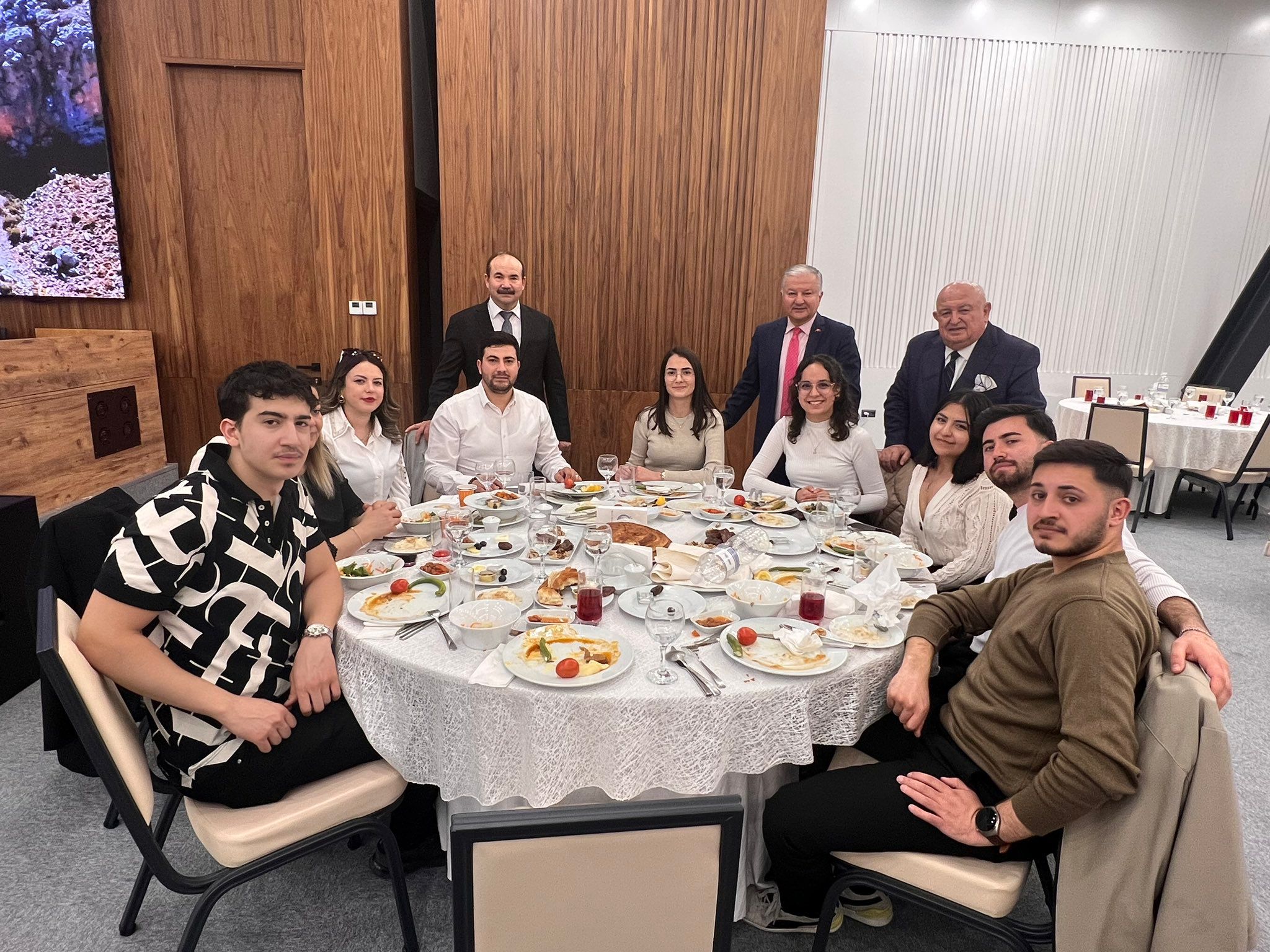 Niğdeli Öğrenciler Için, Ankara’da Gönül Sofrası Kuruldu (2)