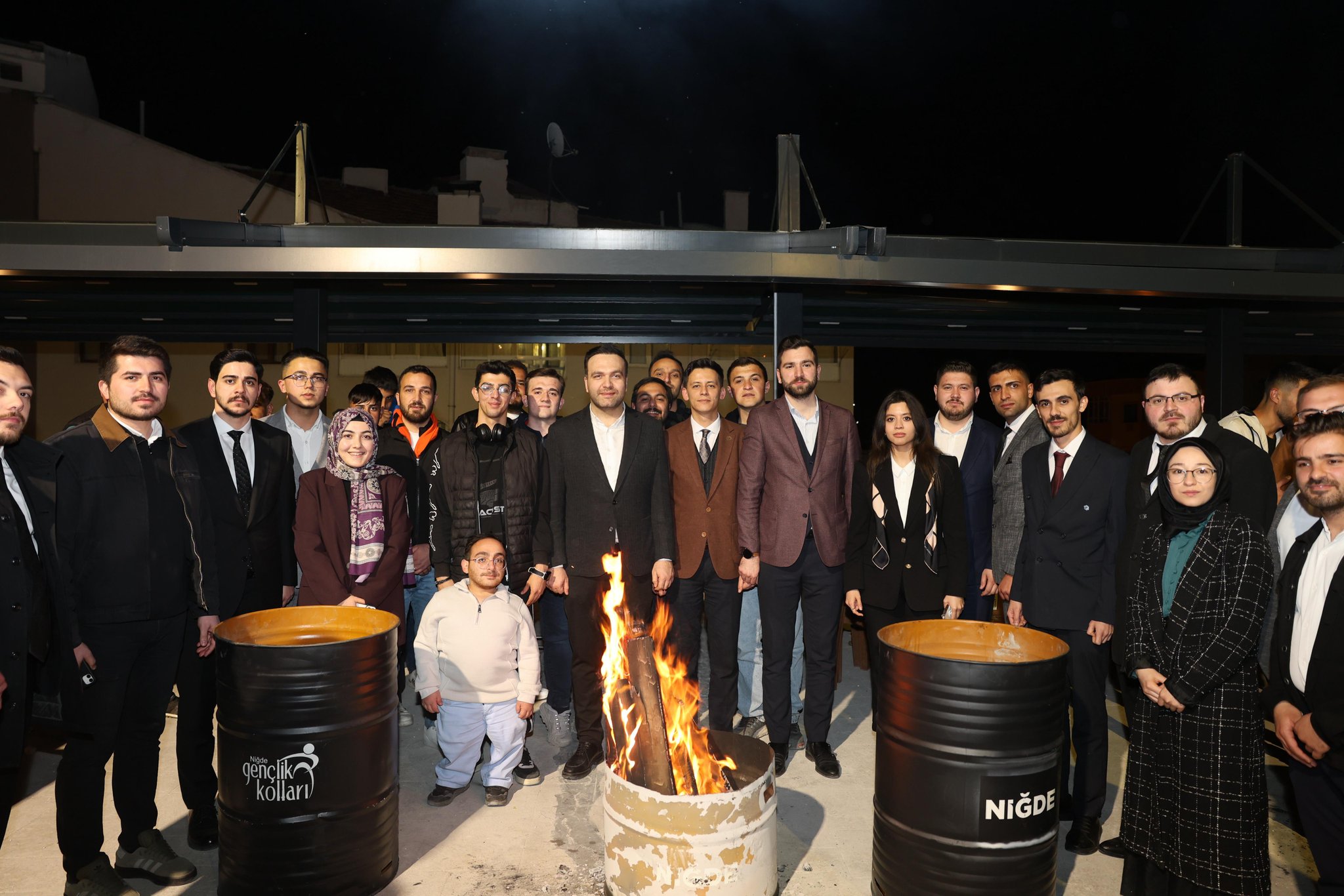 Sahur Adeta Miting Havasında Geçti (3)