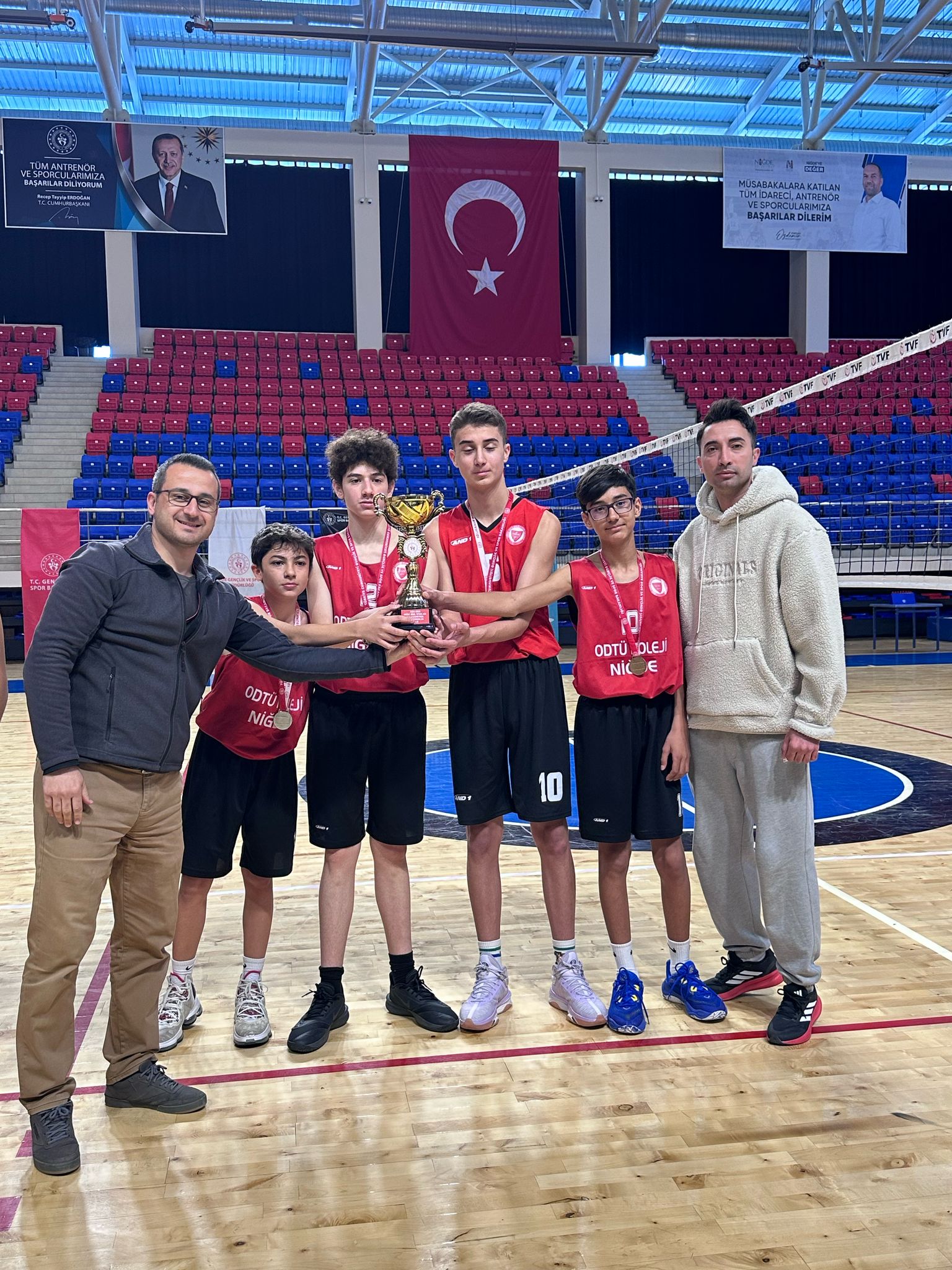 Yıldız Erkekler Basketbol Müsabakası Tamamlandı (1)