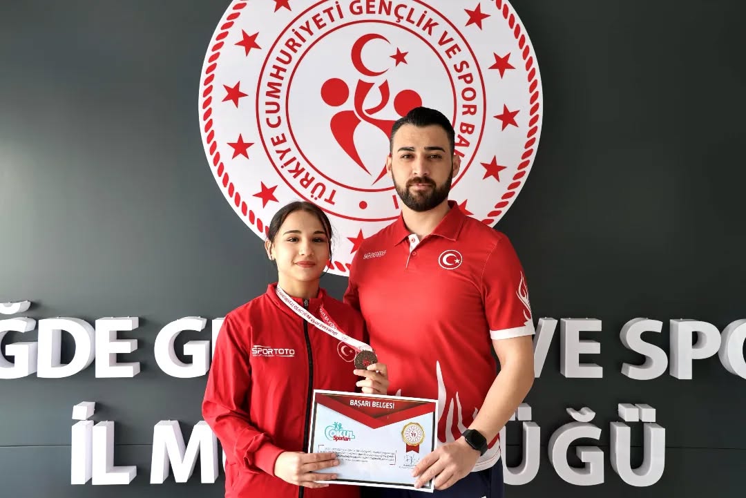 494209720 18062549363026205 2728601541092783455 N