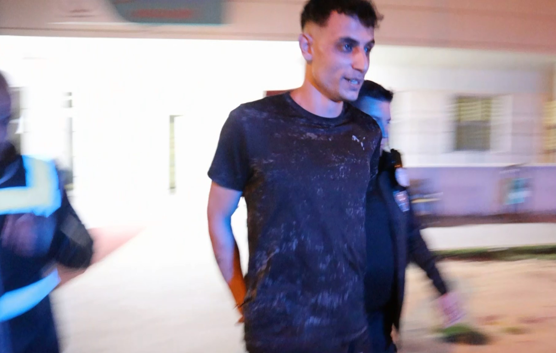 C6E83046 72E2 4Db7 A402 3B0Fab8E89Cb