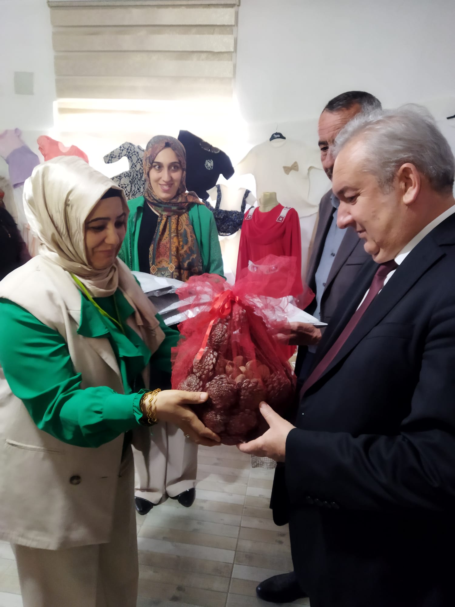 499912072 1086421290174558 5558684668939265782 N