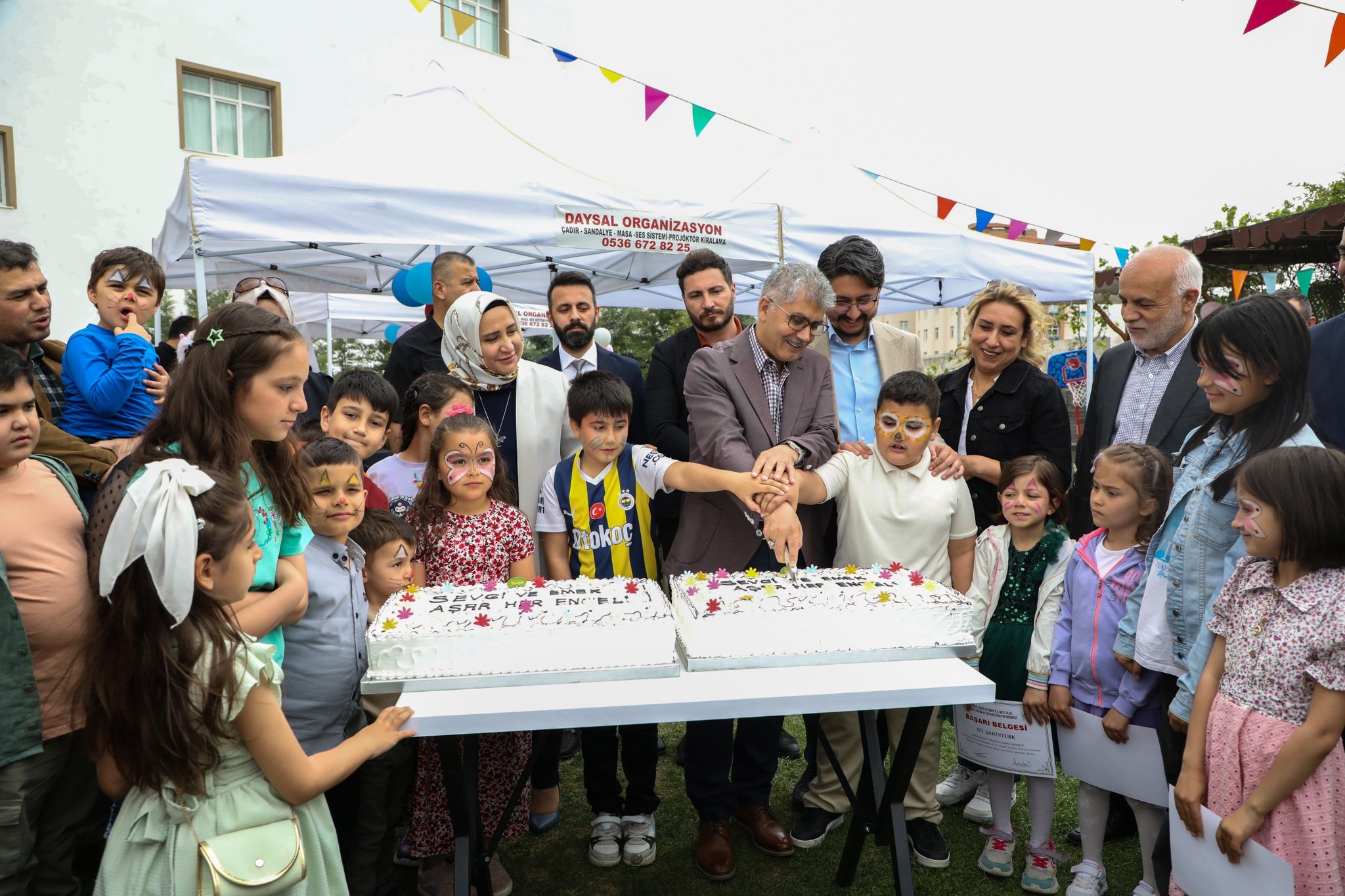 Gqm Xa C W Q A A N Y8 U